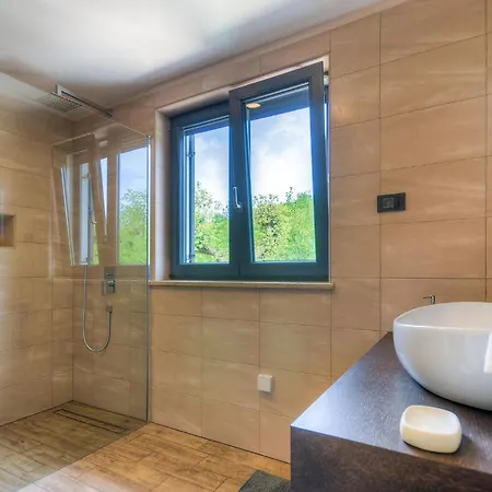 Onyx Holiday home