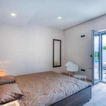 Holiday home Onyx *